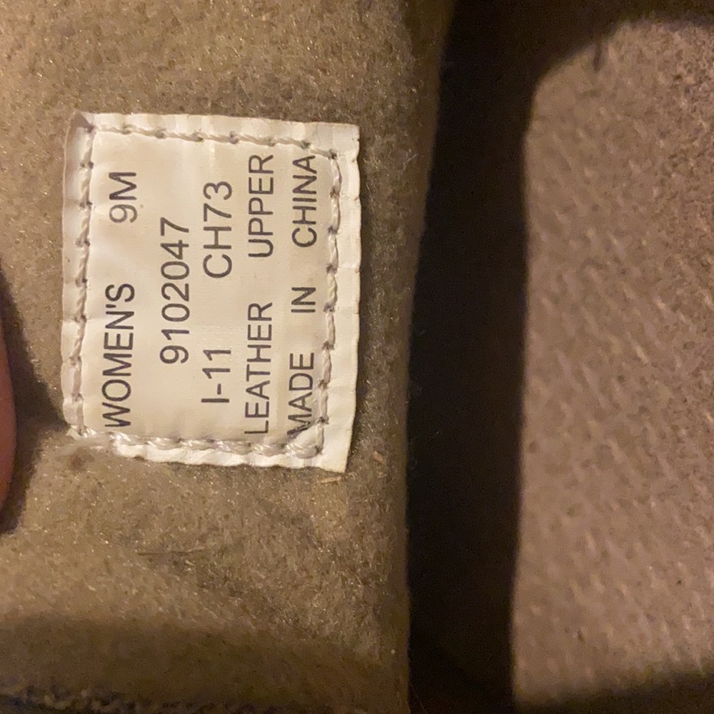 sperry - Picture 4 of 4